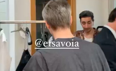 I giudici di Amici prima della finale. Emanuele Filiberto si lecca i baffi