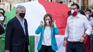 Il centrodestra ha già perso troppo tempo. Sui candidati Meloni e Salvini si giocano la credibilità