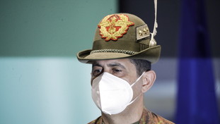 In vacanza? Dopo il vaccino. Il diktat di Figliuolo, che bastona le regioni