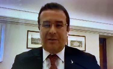 Fanno felice solo chi li commissiona, il terribile sospetto di Candiani sui sondaggi