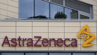 Il lungo pasticcio su AstraZeneca dell'Italia e dell'Europa. Ora palla al Cts