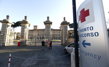 Tangenti al San Camillo, chiesti 9 anni di carcere per un ex dirigente