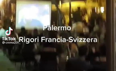 Mbappé sbaglia e il bar esplode: ecco la grande 