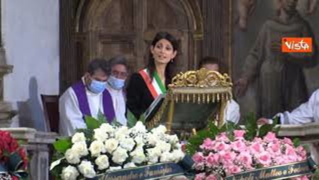 Casa Roma La Casa Di Raffaella Carrà