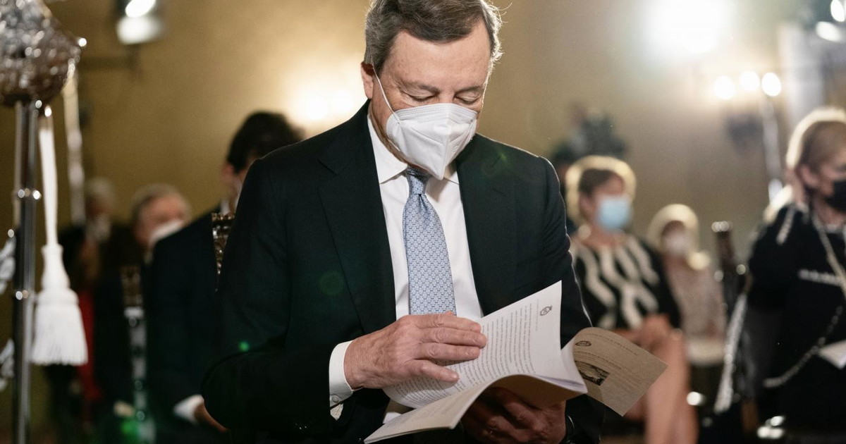 Mario Draghi, le pazze nomine del premier. Dopo la Rai il dossier dei vertici delle Forze Armate - Vimarsana News