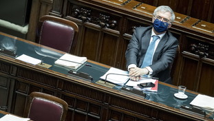 La riforma del Fisco colpisce i proprietari di casa per trovare pochi spiccioli