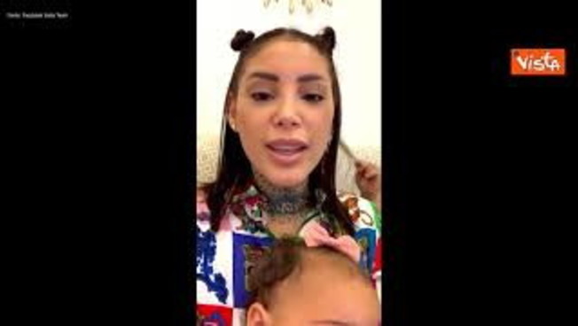 Tokyo 2020, Marcel Jacobs nuovo primatista italiano, gli auguri della compagna prima della gara