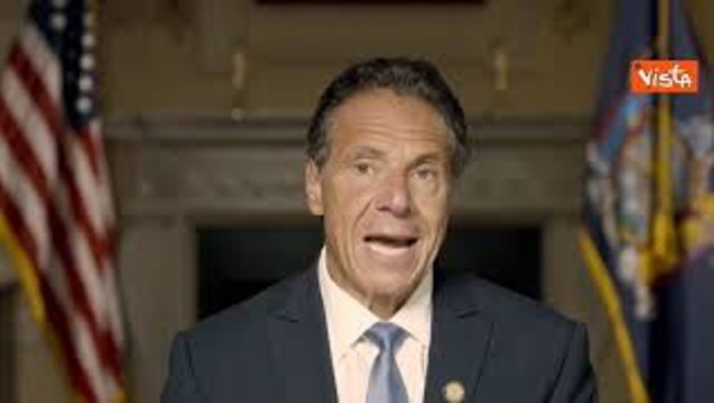 Il Governatore di NY Cuomo si difende da accuse molestie: 