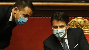 Aria pesante tra Di Maio e Conte: le veline di Casalino fanno infuriare il ministro