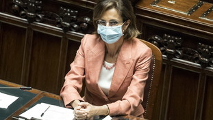 Paragone spiana la Cartabia: la giustizia dovrebbe impedirebbe che le aziende in crisi vadano alla mafia