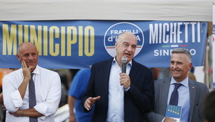 Gli strani sfidanti di Michetti: lo criticano ma lo copiano. Scippate le idee per Roma