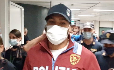 Marcell Jacobs a Roma, così l'eroe di Tokyo sbarca a Fiumicino