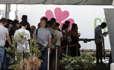 Vaccino covid, Usa e Israele accelerano sulla terza dose