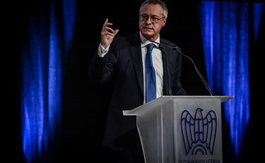 I sindacati hanno sbagliato, Bonomi all'attacco su vaccini e green pass