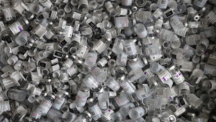 No-vax spazzati via: lo studio definitivo sulle trombosi smonta le tesi sul vaccino