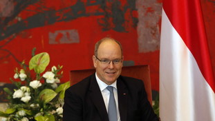 Battaglia giudiziaria per l'eredità: Alberto di Monaco e la guerra con l'insegnante di yoga