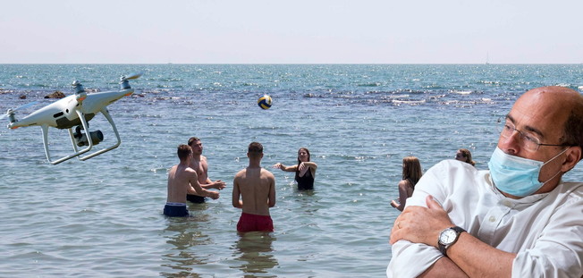 Attenti, Zingaretti vi spia con il drone! Ma la nuvola di Fantozzi lo mette a terra