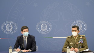 L'Italia non cambia colore e resta in bianco. Niente boom del virus