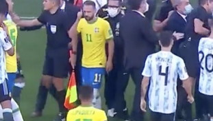 Brasile-Argentina, clamoroso blitz degli agenti anti-Covid: succede di tutto