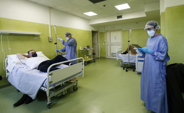 Cura contro il Covid, ecco il farmaco che riduce morti e ricoveri