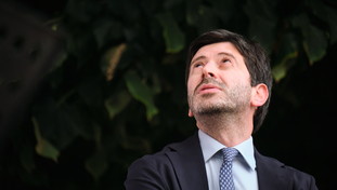 Nonostante il terrore di Speranza l'Italia è il Paese più al sicuro in Europa