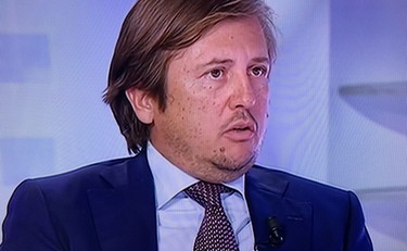 Terza dose per tutti, la profezia di Sileri sul vaccino