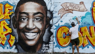 Nuovi guai per i fratelli Bianchi: il padre picchia un cameraman Rai