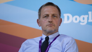 Quella feccia è fascista e ce l'ha in casa. I no Pass devastano Roma e Giannini dà la colpa alla Meloni