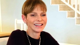 Charlene non torna (ancora) a casa: l'ultima operazione, fiato sospeso per la principessa