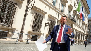 Resa dei conti Salvini-Draghi: niente aumento delle tasse e quella proposta per il Paese