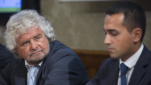 Il Reddito di cittadinanza ci costa altri 200 milioni: il nuovo salasso per gli italiani