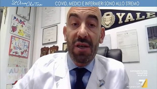 Bassetti si infuria sui tamponi: La più grossa stupidaggine da quando è iniziato il Covid