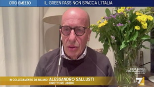Sallusti zittisce l'avvocato no green-pass: siete voi la vera dittatura. Poi resta muta