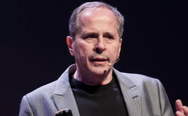 Rischio inglese anche in Italia, l'allarme Covid di Crisanti è da brividi