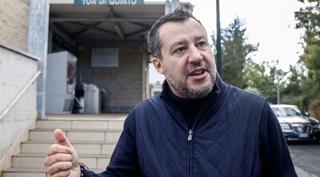 Indagato dopo i ballottaggi, il terribile sospetto di Salvini su Arcuri