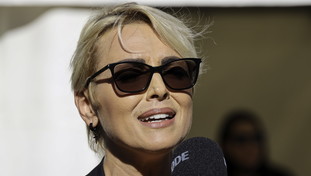 Falliti di sinistra, destra omofoba La Pascale furiosa, denigra tutti