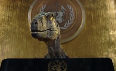 Un dinosauro all'Onu per il Clima: non scegliete l'estinzione