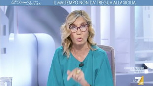 Merlino si arrabbia con Giarrusso: comportamento inopportuno, non si fa così