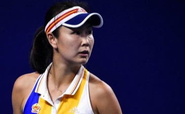 Cina, la tennista Peng Shuai accusa: ex vice-premier mi violentò