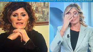 La Merlino non trattiene le lacrime. Ho perso io, il suicidio la travolge in diretta - VIDEO