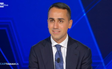 Bruciato dagli alleati, Di Maio su Berlusconi al Quirinale