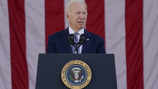 Schiaffo a Biden: dal tribunale no al vaccino obbligatorio a lavoro