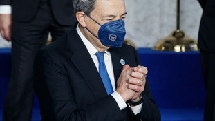 Draghi unico degno del Quirinale. Feltri: gli altri candidati non sono all'altezza