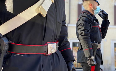 Litiga con la ex e accoltella a morte il figlio di dieci anni a Vetralla