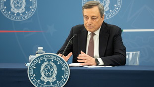 Spero che sarà un Natale normale. Draghi non dà nessuna certezza agli italiani