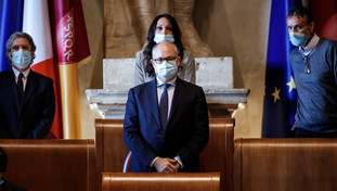 Nell'ufficio di Gualtieri il Pd la fa da padrone. Scoppia il caso: alle donne stipendi più bassi