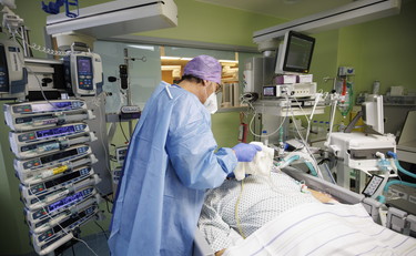 No vax, aumentano i ricoveri in terapia intensiva