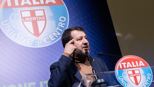 Bagni free gender all'Università di Pisa. Scatta l'ira di Salvini: ridicoli, era la priorità...