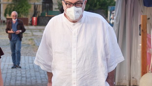 Gualtieri alza la testa e si ribella al Pd: a Roma comando io, non Bettini. La minaccia al sindaco