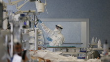 Nessun vaccinato under40 in terapia intensiva: ecco chi è in rianimazione per colpa del Covid